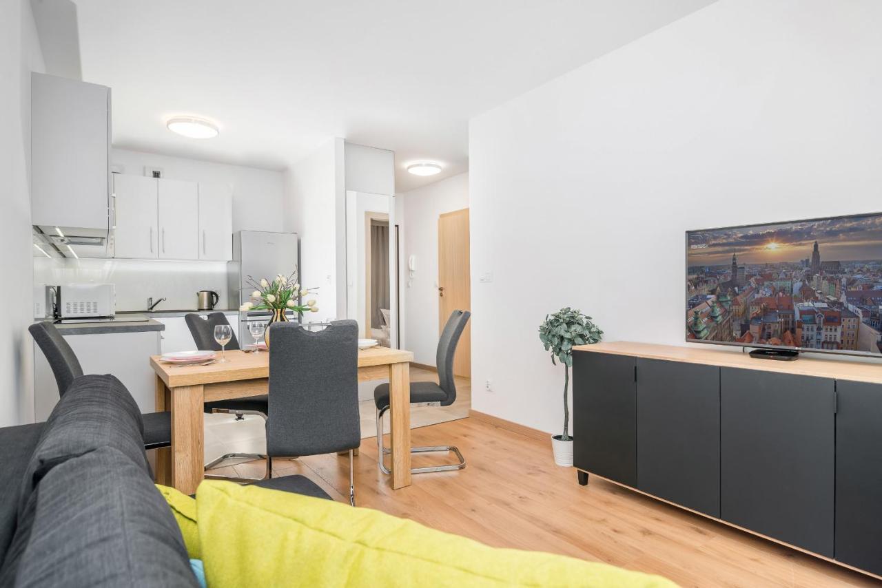 Wroclaw Rose Apartments By Noclegi Renters Экстерьер фото